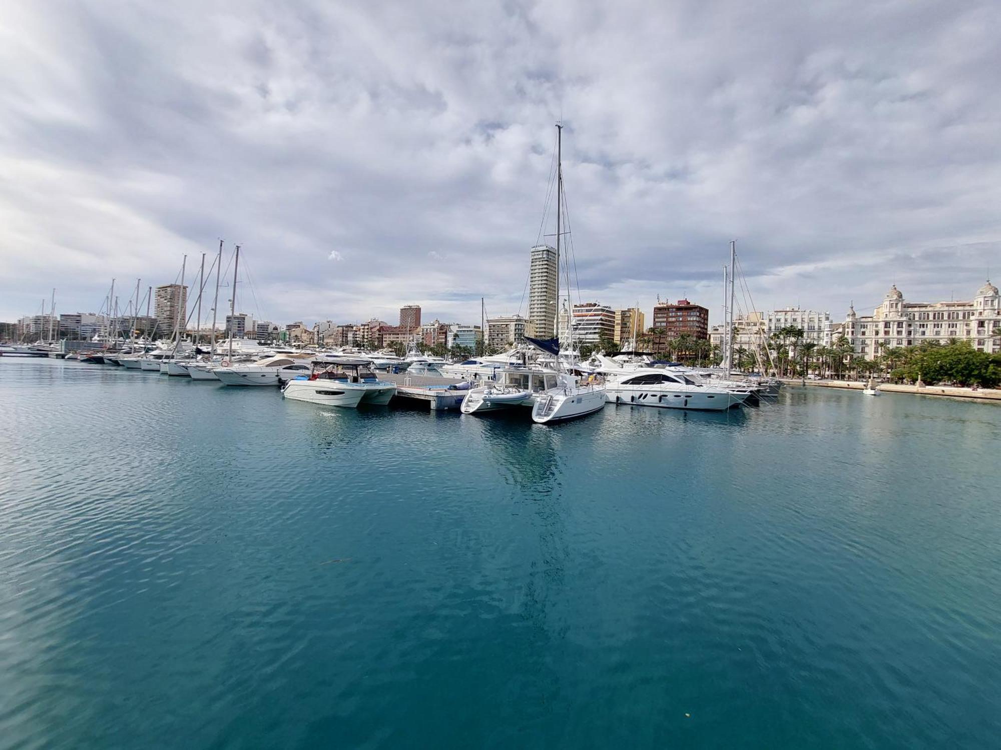 Cesar Apartment Alicante Zewnętrze zdjęcie